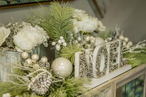 Holiday Arrangements