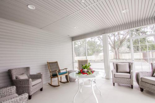 Patio Rooms